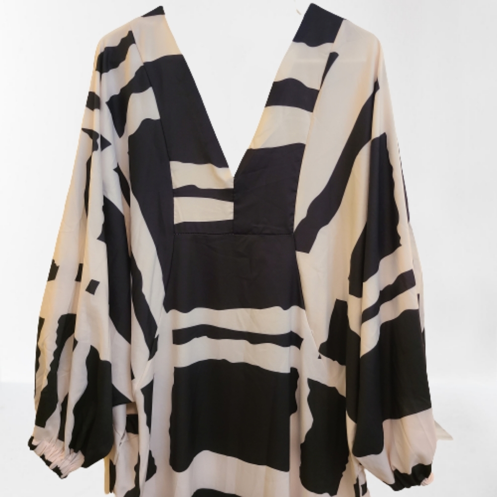 NWT OC Order Plus Maxi Dress - Picture 3 of 3